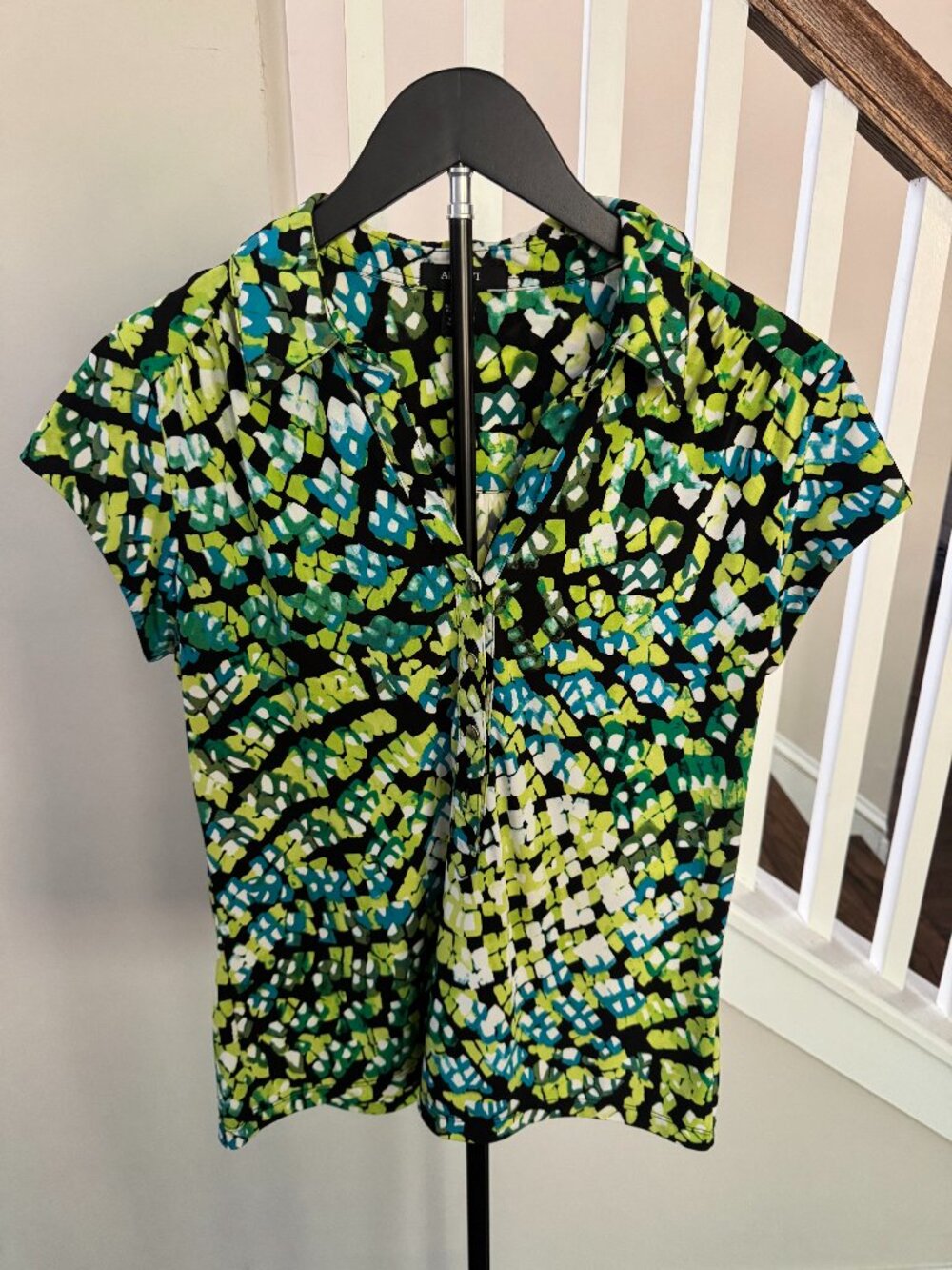 Alfani Multicolored Chartreuse Short Sleeve Shirt Size Medium